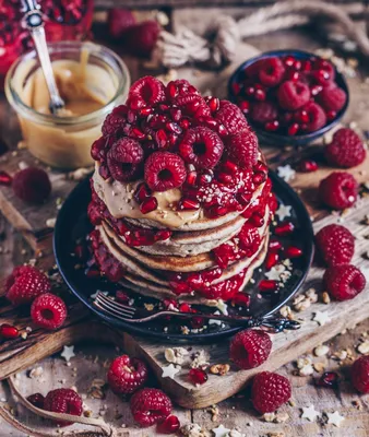 Простые и вкусные закуски к новогоднему столу | Простые закуски, Еда,  Рецепты еды